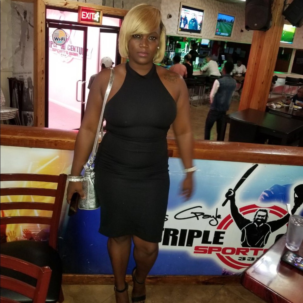 Cut Out & Zipped Bodycon LBD